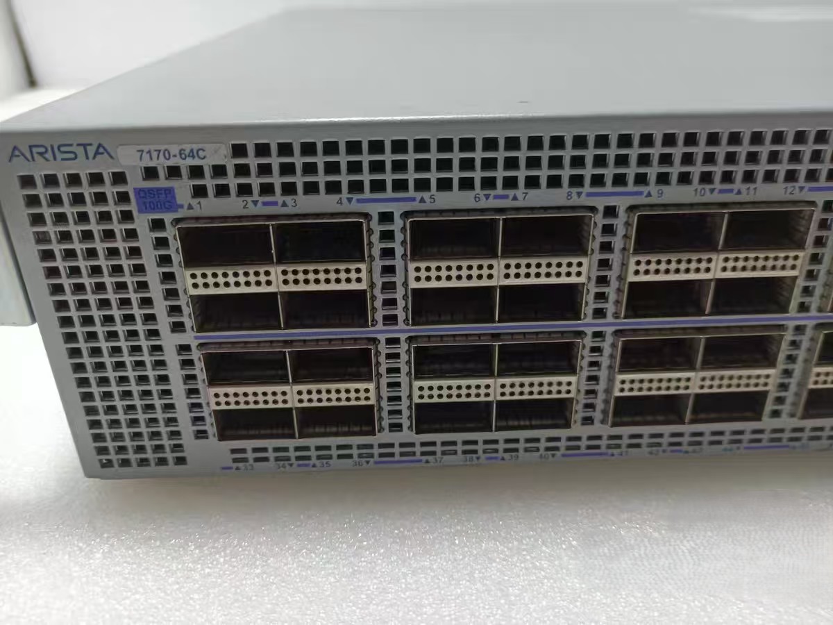 Arista 7170-64C