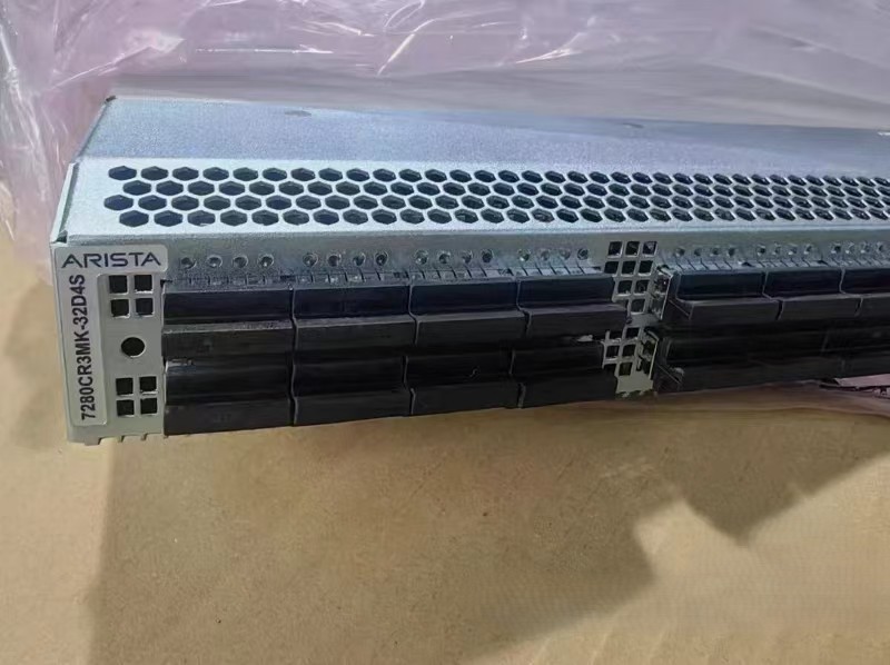 Arista 7280CR3MK-32D4S