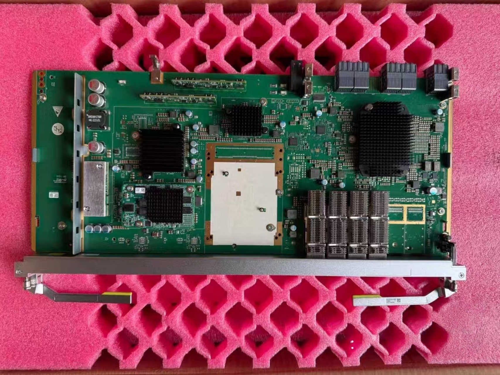 Huawei TNV8T404Q06 Telecom Part | Shenghuan Telecom
